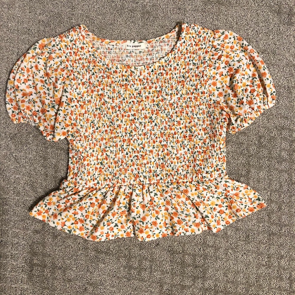 blu pepper - floral smocked top